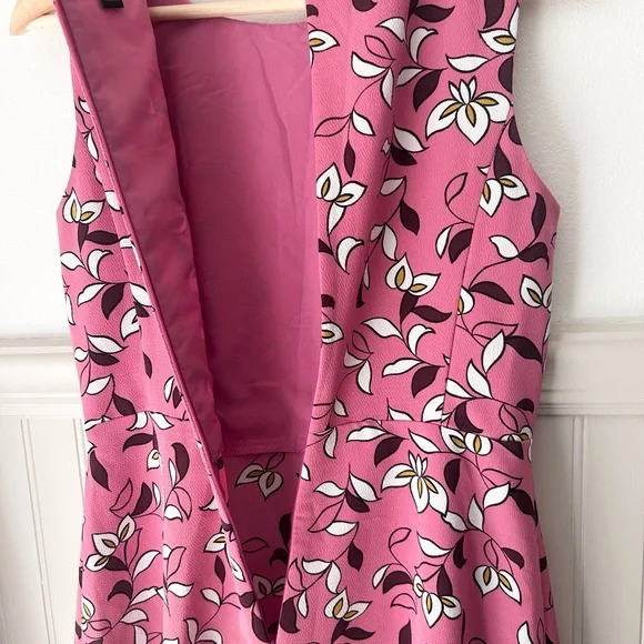 🌸 Ann Taylor Size 0 Pink A-Line Midi Dress – Scoop Neck | Maroon & White Print - Picture 6 of 8